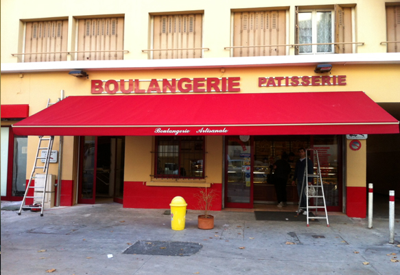 Store pour une pâtisserie